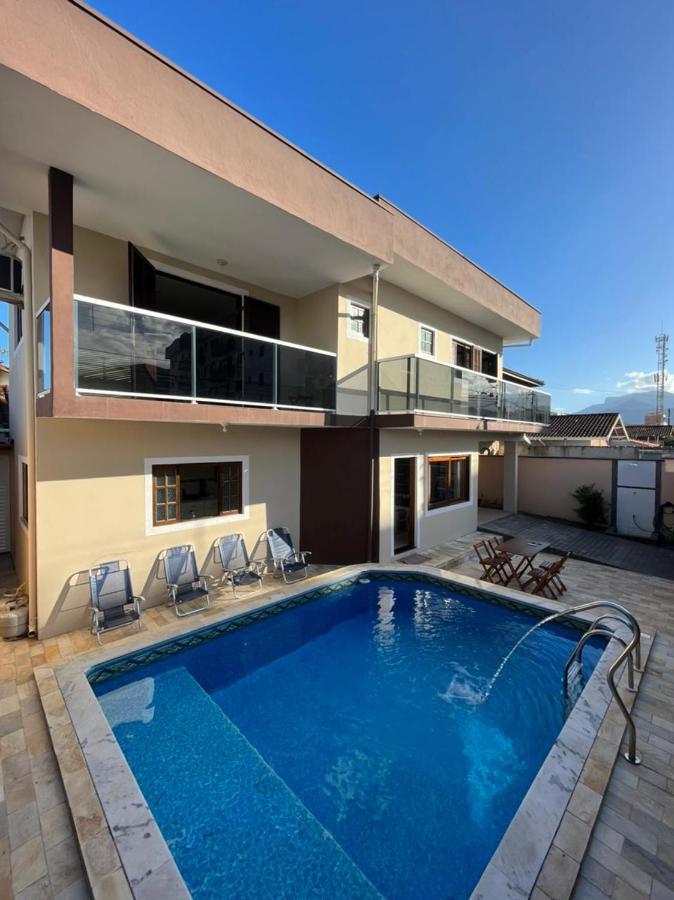 Casa Centro Com Piscina Villa Убатуба Екстериор снимка