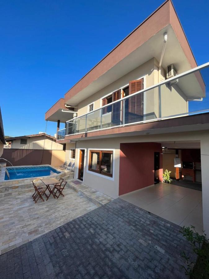 Casa Centro Com Piscina Villa Убатуба Екстериор снимка